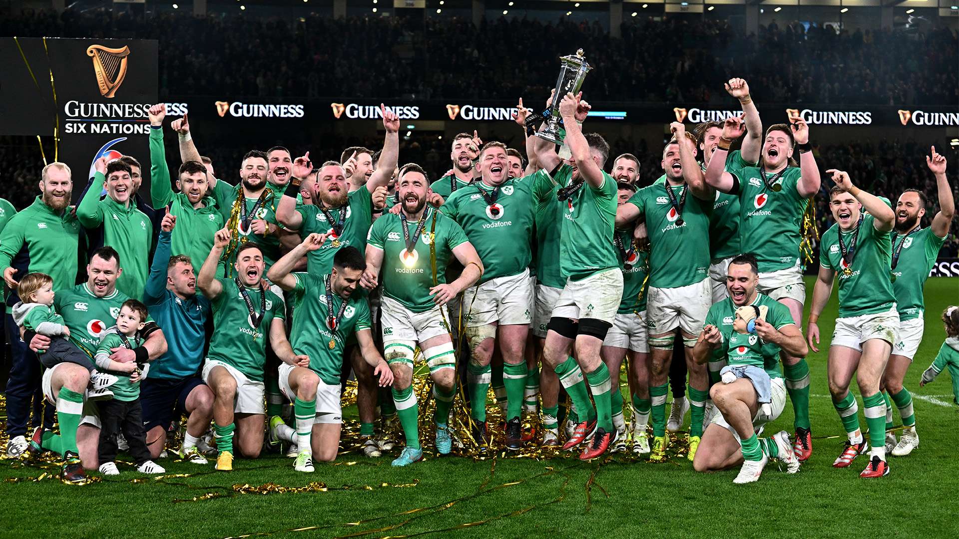 引发广泛讨 引发广泛讨