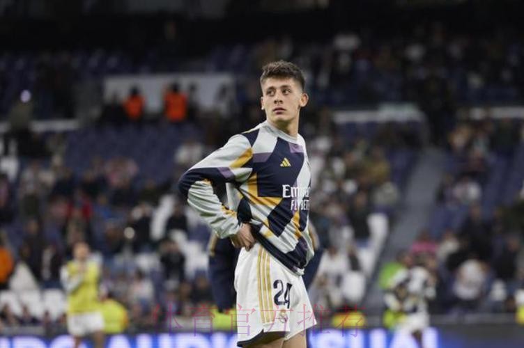 前途昏暗!多名队友和安帅都不满居莱尔的表现 前途昏暗!多名队友和安帅都不满居莱尔的表现